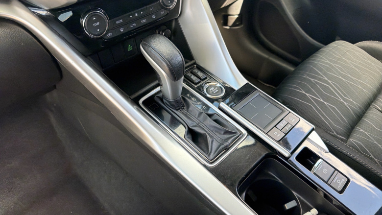 Mitsubishi Eclipse Cross 1.5 3 5dr CVT 4WD Petrol Hatchback